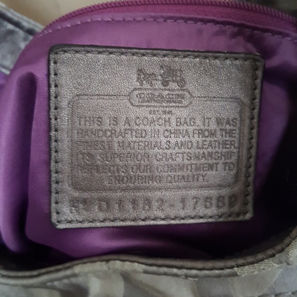 Coach Purse - Picture 4 of 8